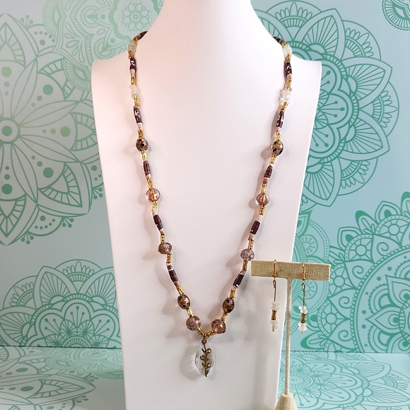 Jewelry - Paperbead Necklace with Matching Earrings